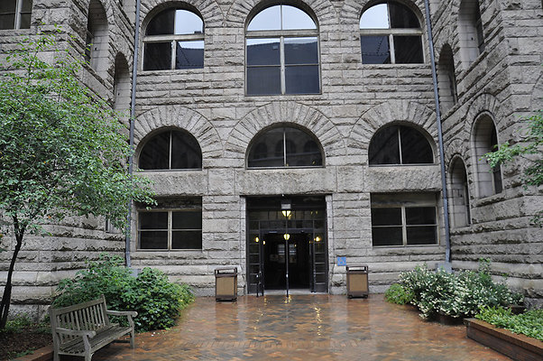 008 Courthouse-L