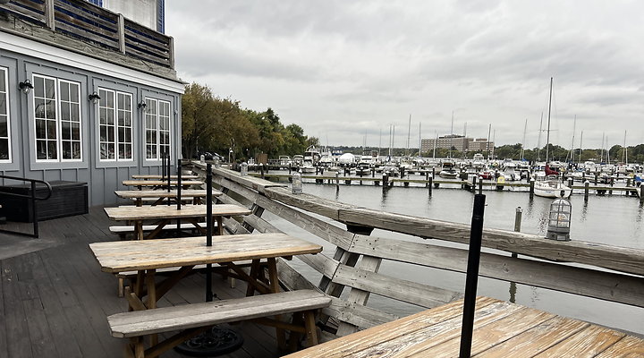 PIER W RESTAURANT