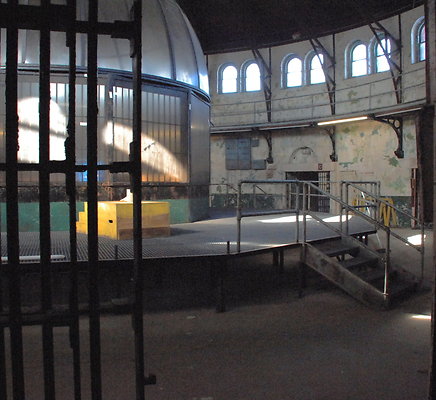 HOLMESBURG