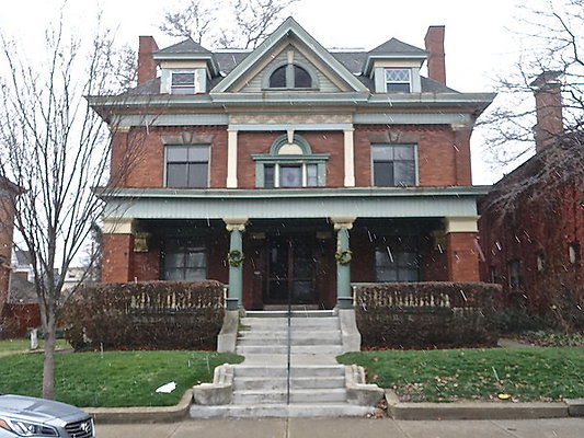 WEST FOREST PARK CRAFTSMAN COLONIAL