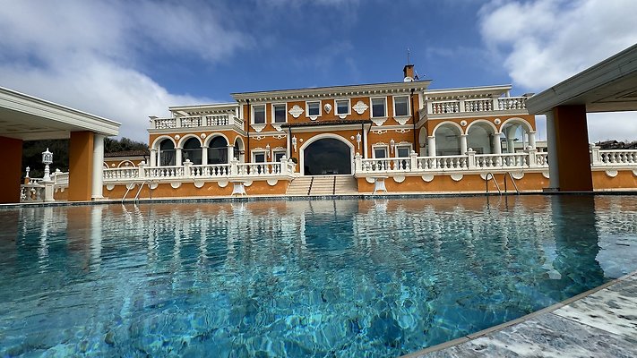 TURKISH ESTATE