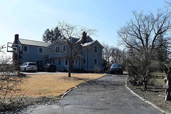7 Pelham Ave.-6