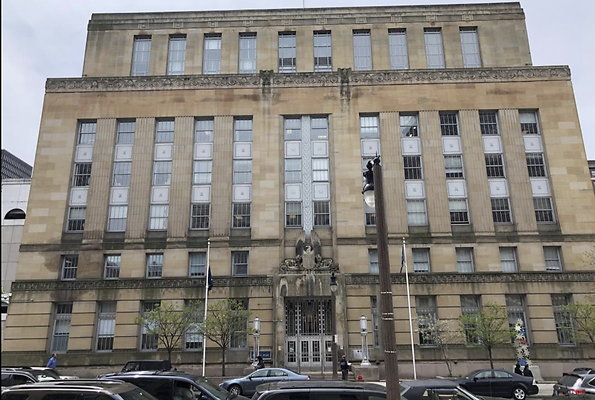 COURTHOUSE